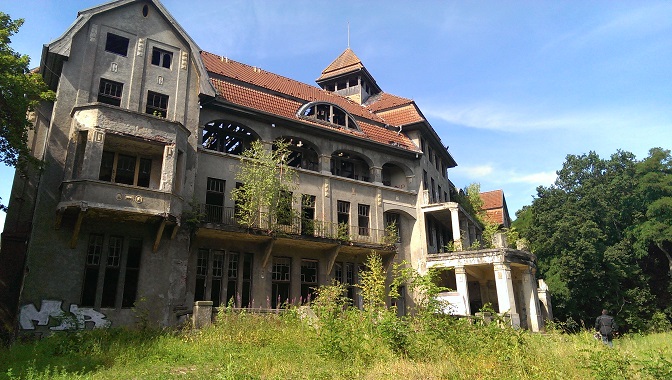 Övergivna spökhotellet i Schwerin
