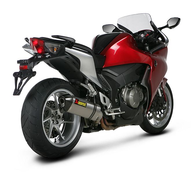 VFR1200_Akrapovic_659x600.jpg